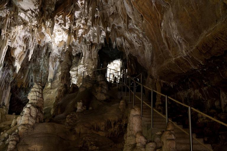 Grotta turistica Trieste Torri di Slivia