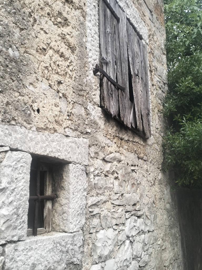 borgo storico di Aurisina